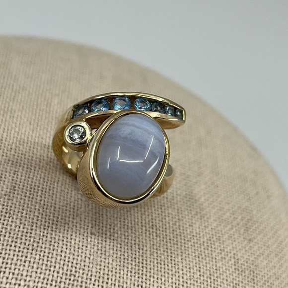 Vintage Estate Ring 925 Gold Tone with Blue Chalcedony and Accent Stones - Picture 3 of 15